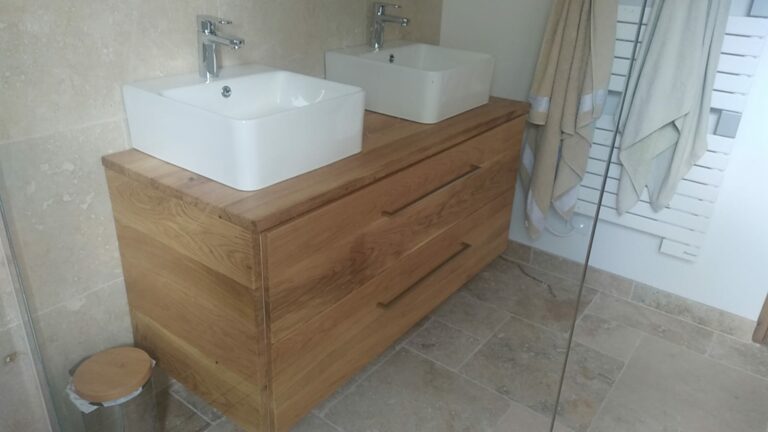 Meuble-meuble-salle-de-bain-sur-mesure-artisan-haute-loire